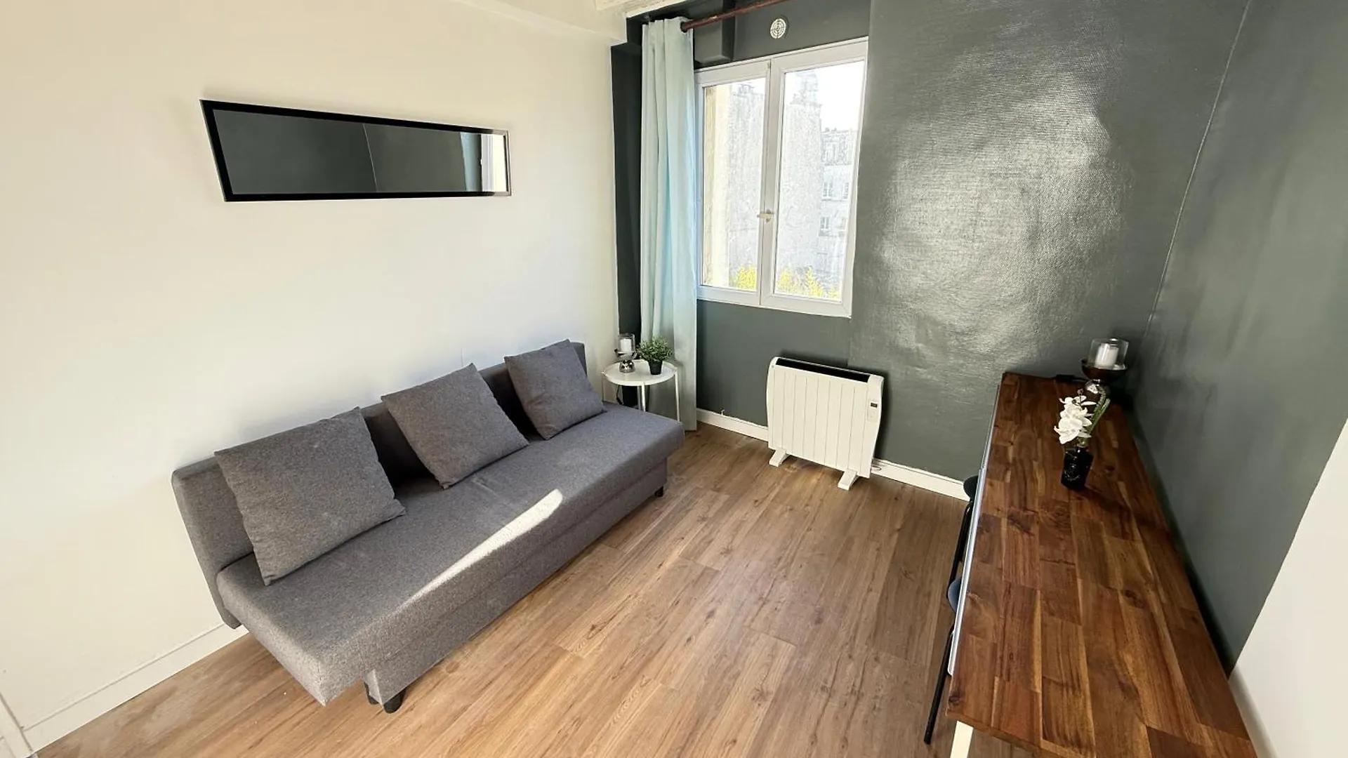Appartement Chez Eric Studio Au Coeur De Chatelet Paris